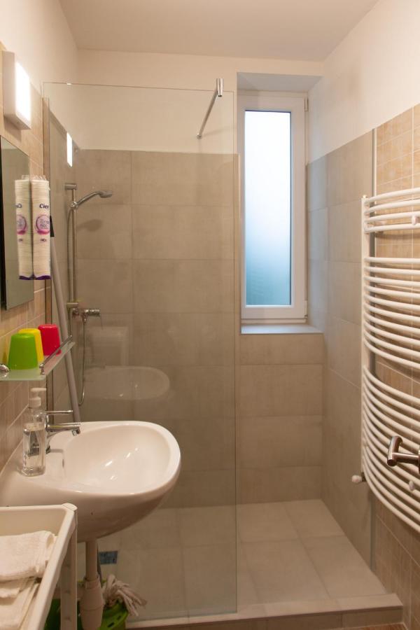 Poroszlay Apartman Debrecen Exterior foto